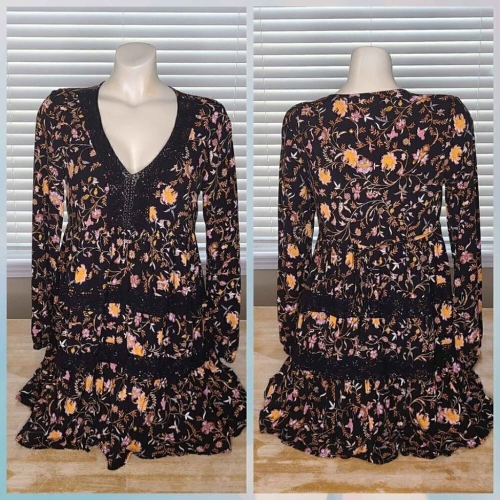 Size Small Floral Top